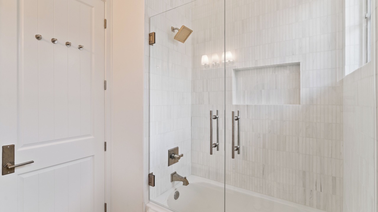 Photo of Bathroom in Rosemary Beach