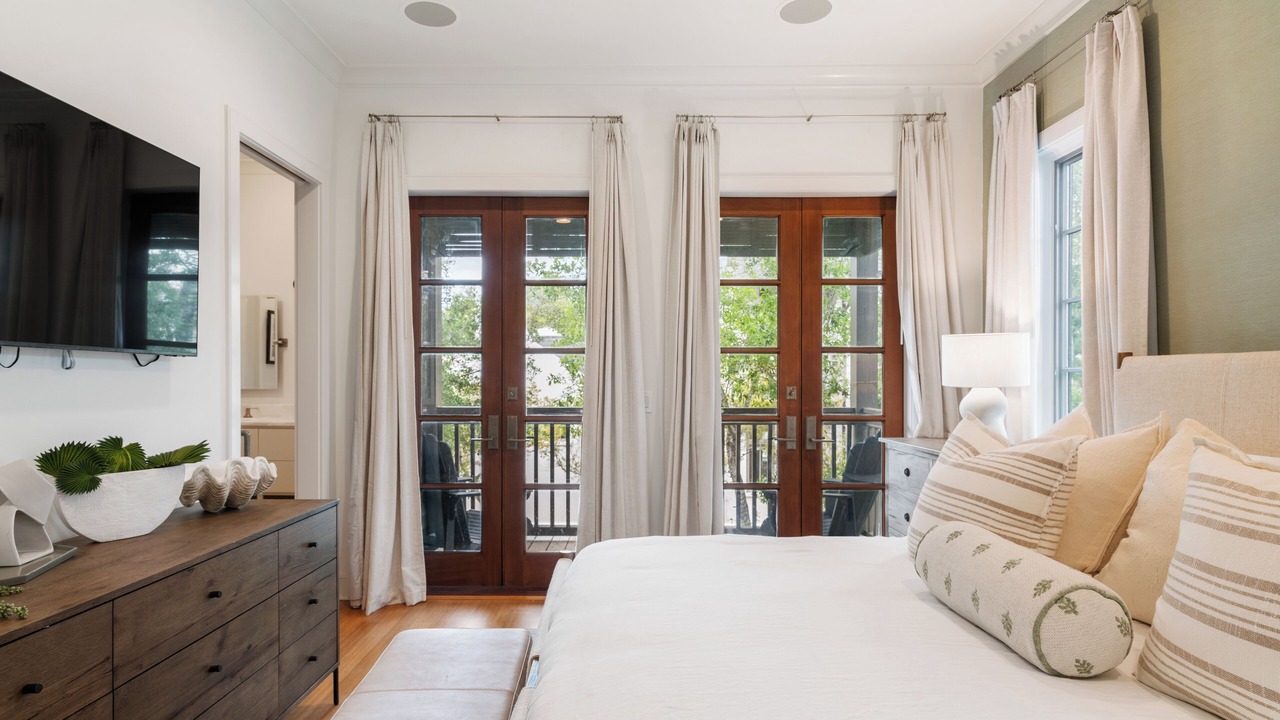 Photo of Bedroom in Rosemary Beach