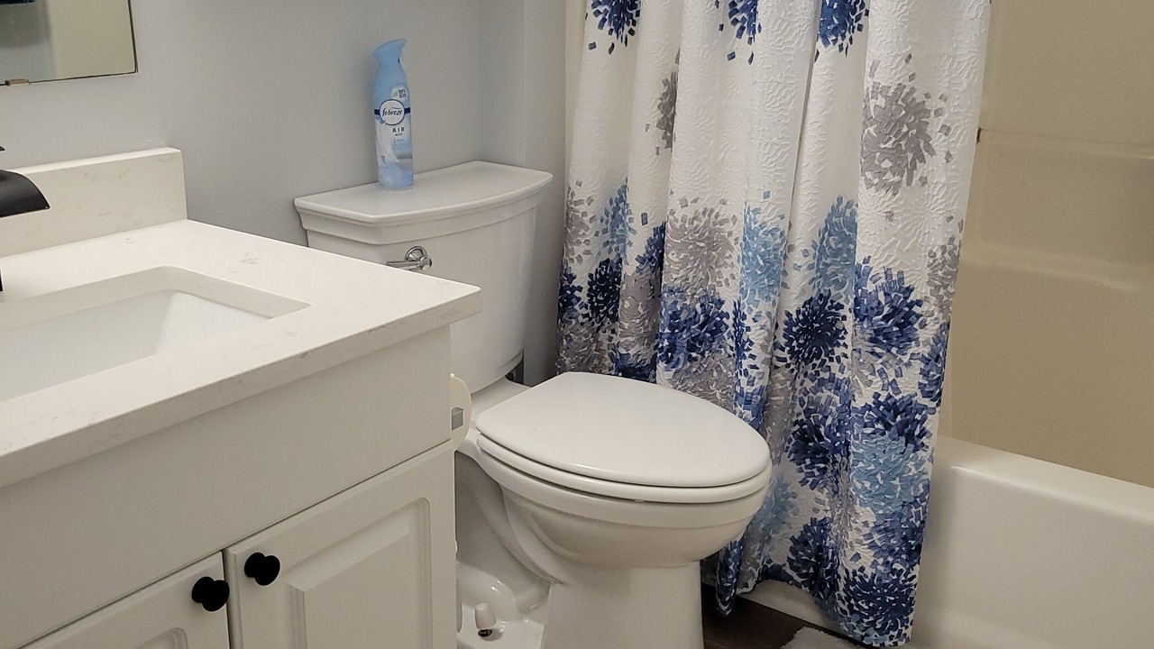 Photo of Bathroom in Navarre