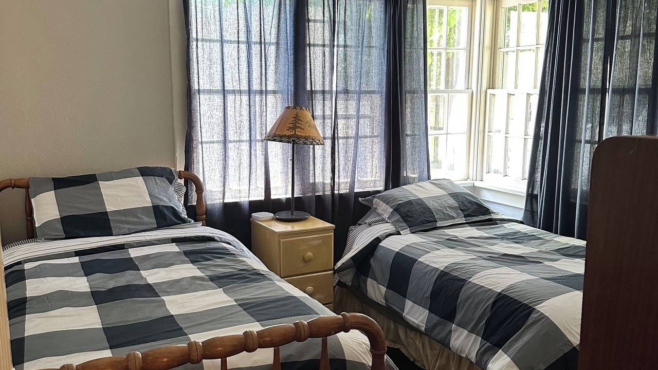 Photo of Bedroom in Fort Klamath