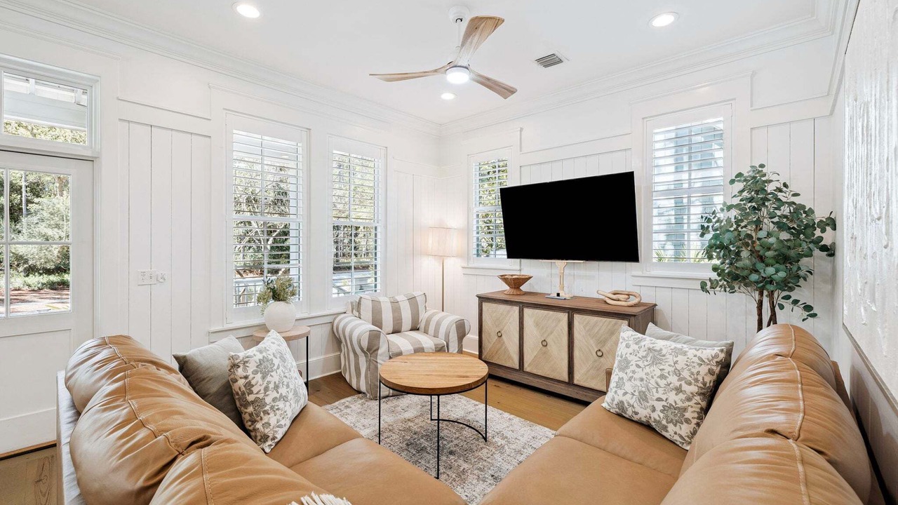 Photo of Livingroom in Forest District