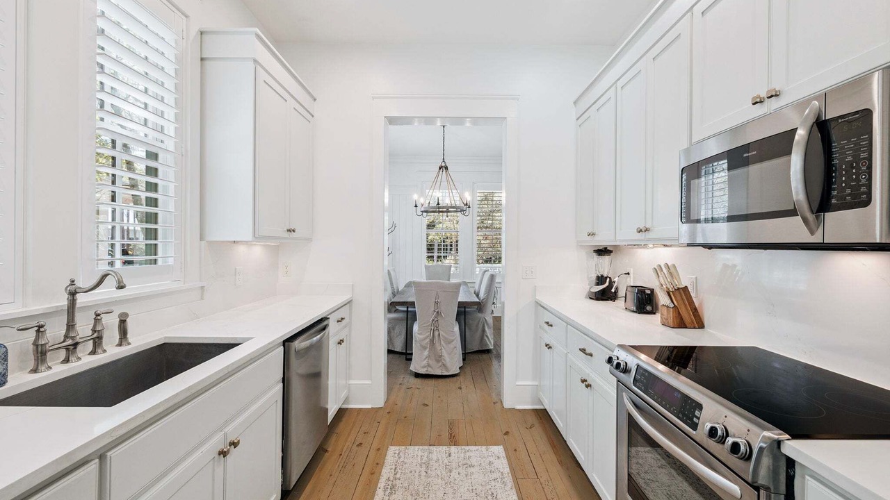 Photo of Kitchen in Forest District
