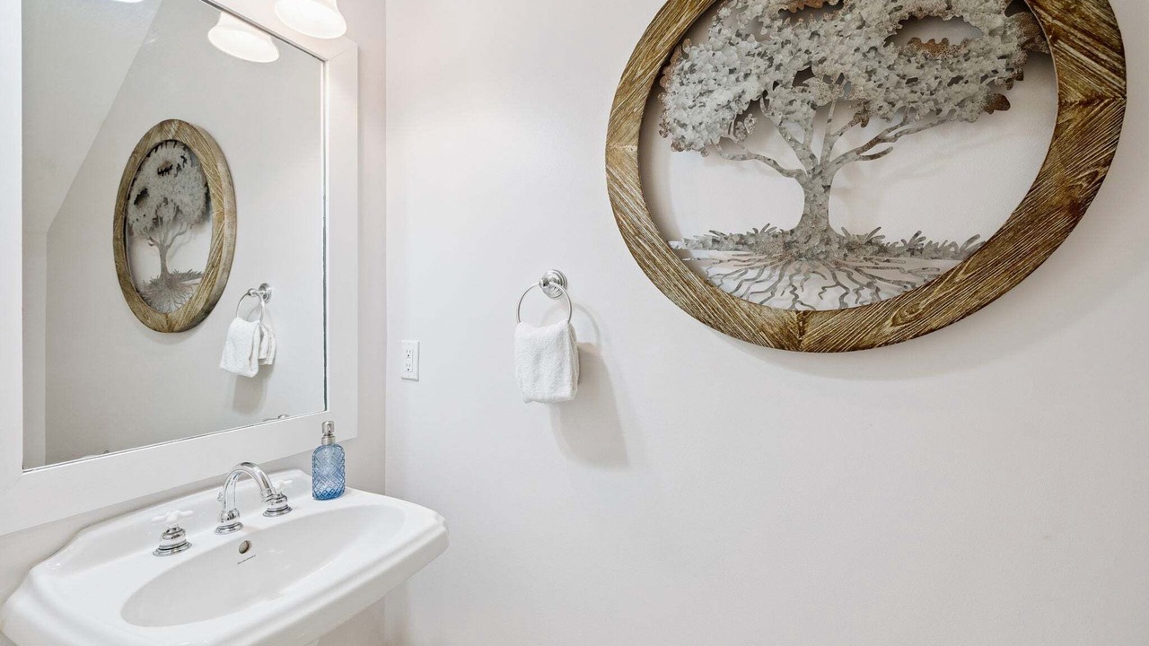 Photo of Bathroom in Forest District