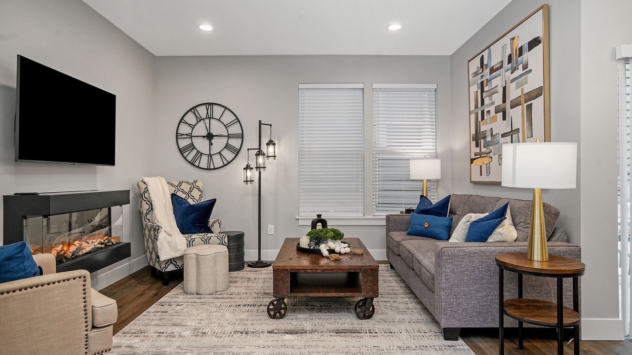 Photo of Livingroom in South Central