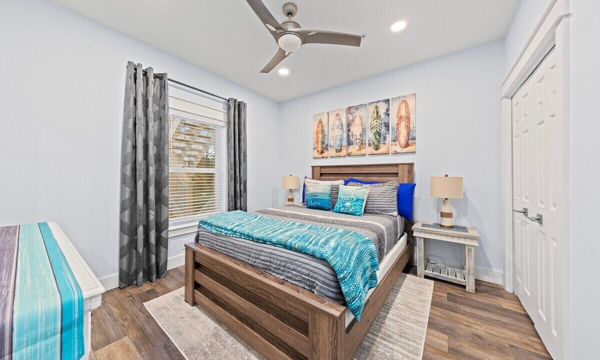 Photo of Bedroom in Seagrove Beach