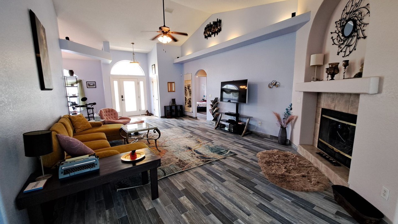 Photo of Livingroom in Northwest Pensacola