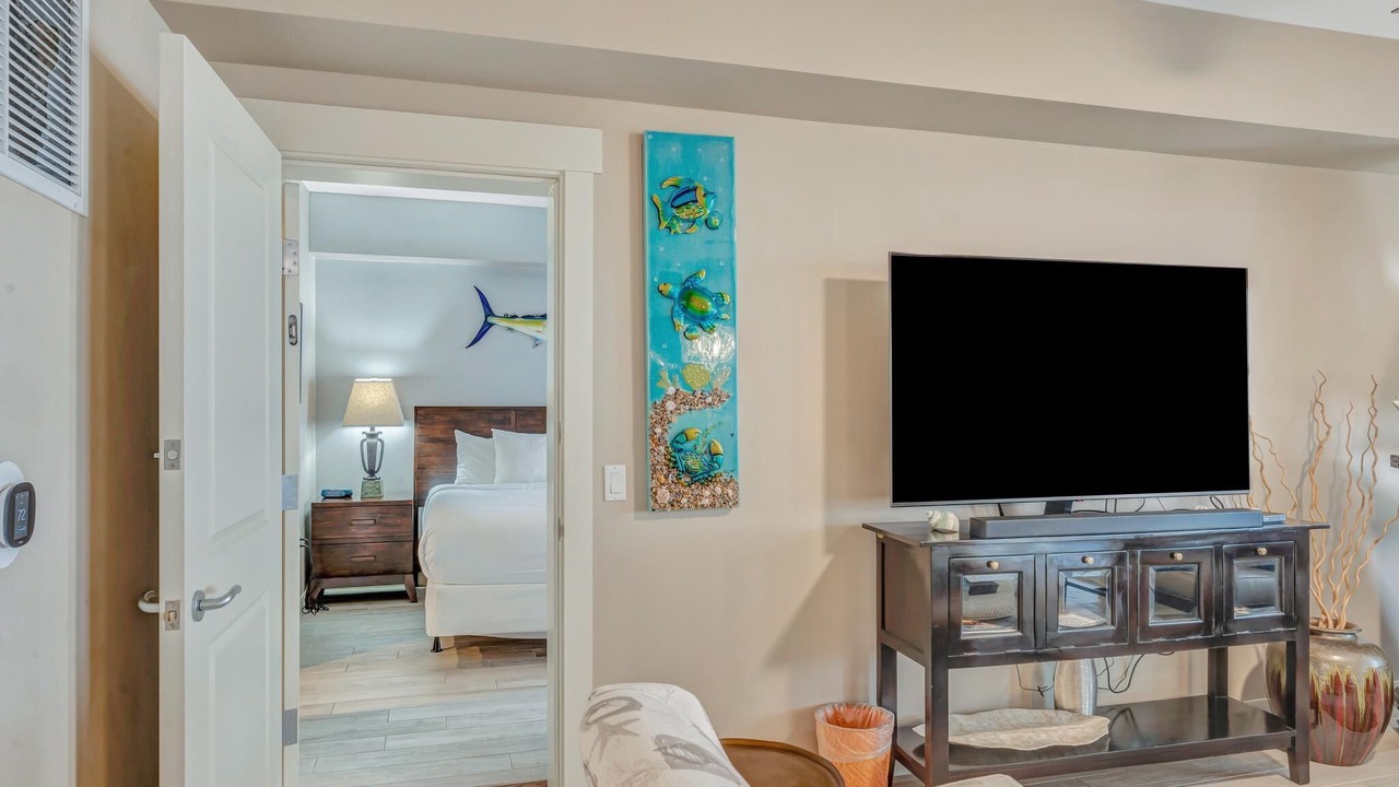 Photo of Livingroom in Baytowne Wharf