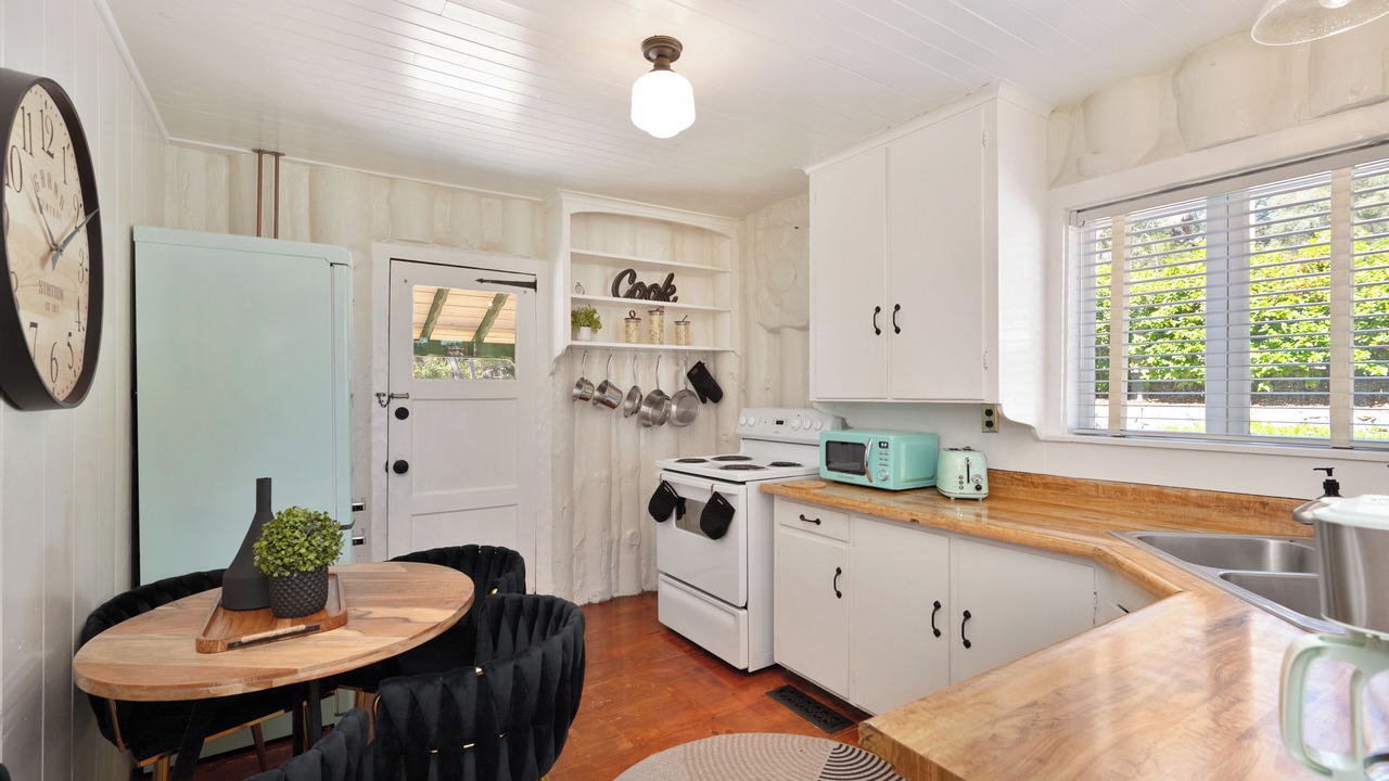 Photo of Kitchen in North Auburn