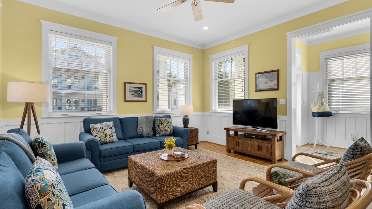 Photo of Livingroom in Sunnyside