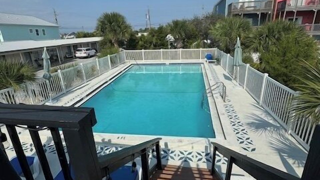 Photo of Outdoor in Biltmore Beach