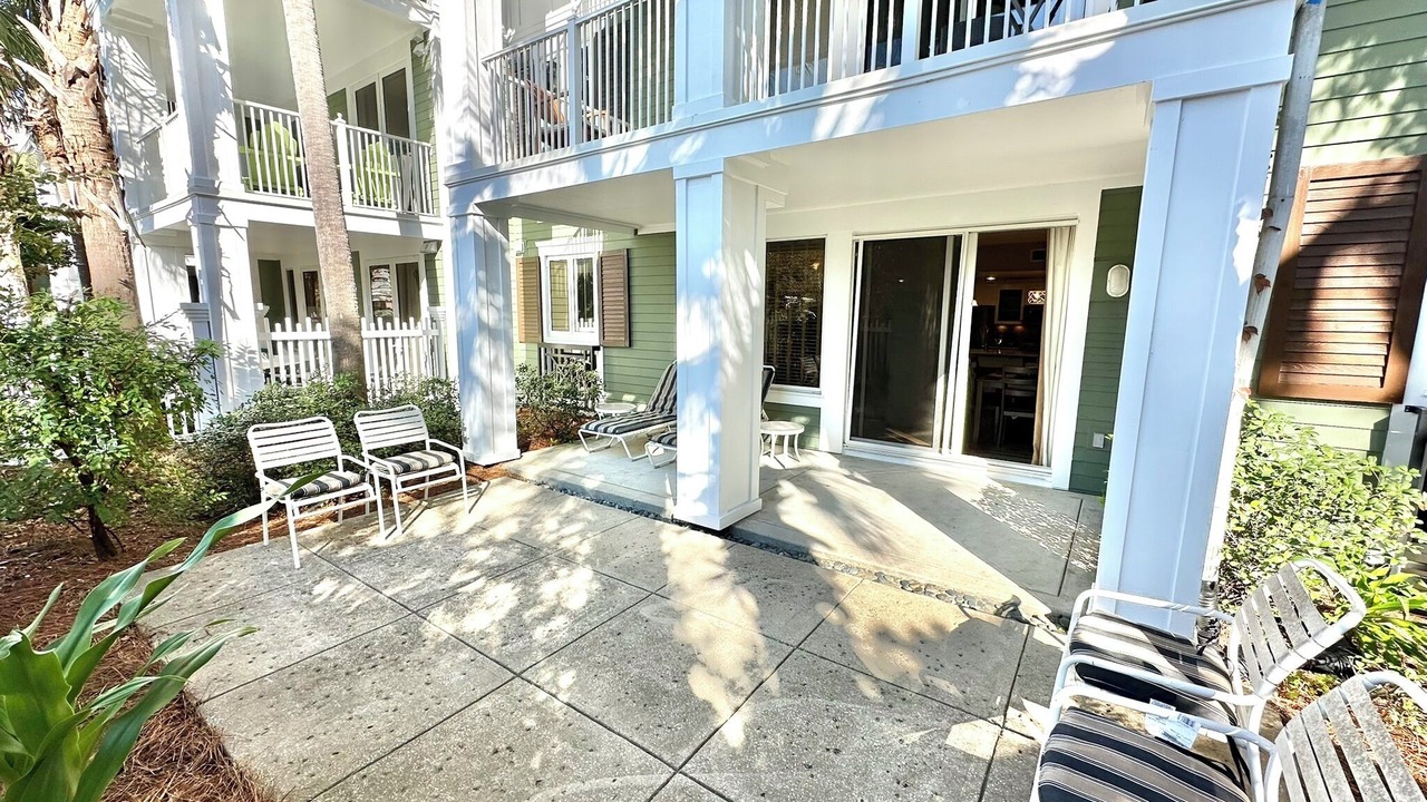 Photo of Outdoor in Baytowne Wharf