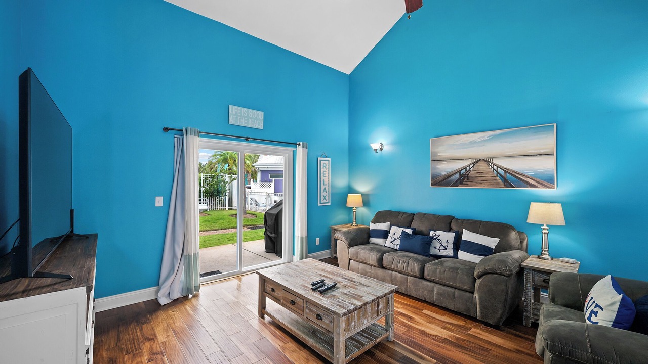 Photo of Livingroom in Sunset Pass