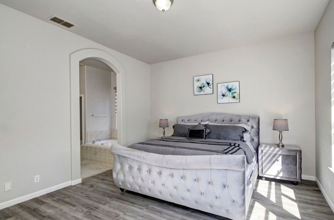 Photo of Bedroom in North Natomas