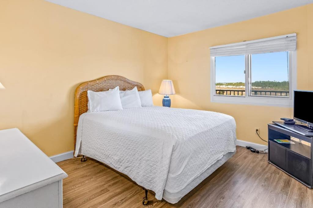 Photo of Bedroom in Sunnyside