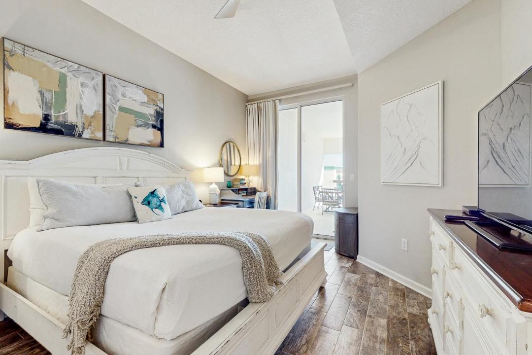 Photo of Bedroom in Seagrove Beach