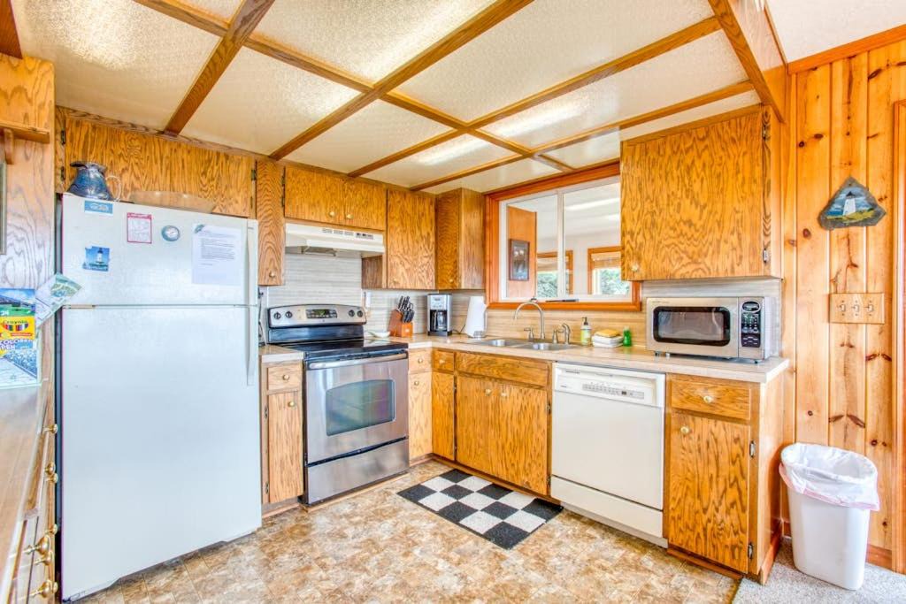 Photo of Kitchen in Bayshore