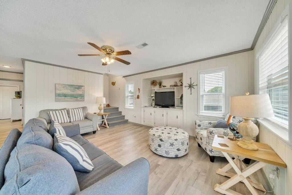 Photo of Others in Laguna Beach Estates
