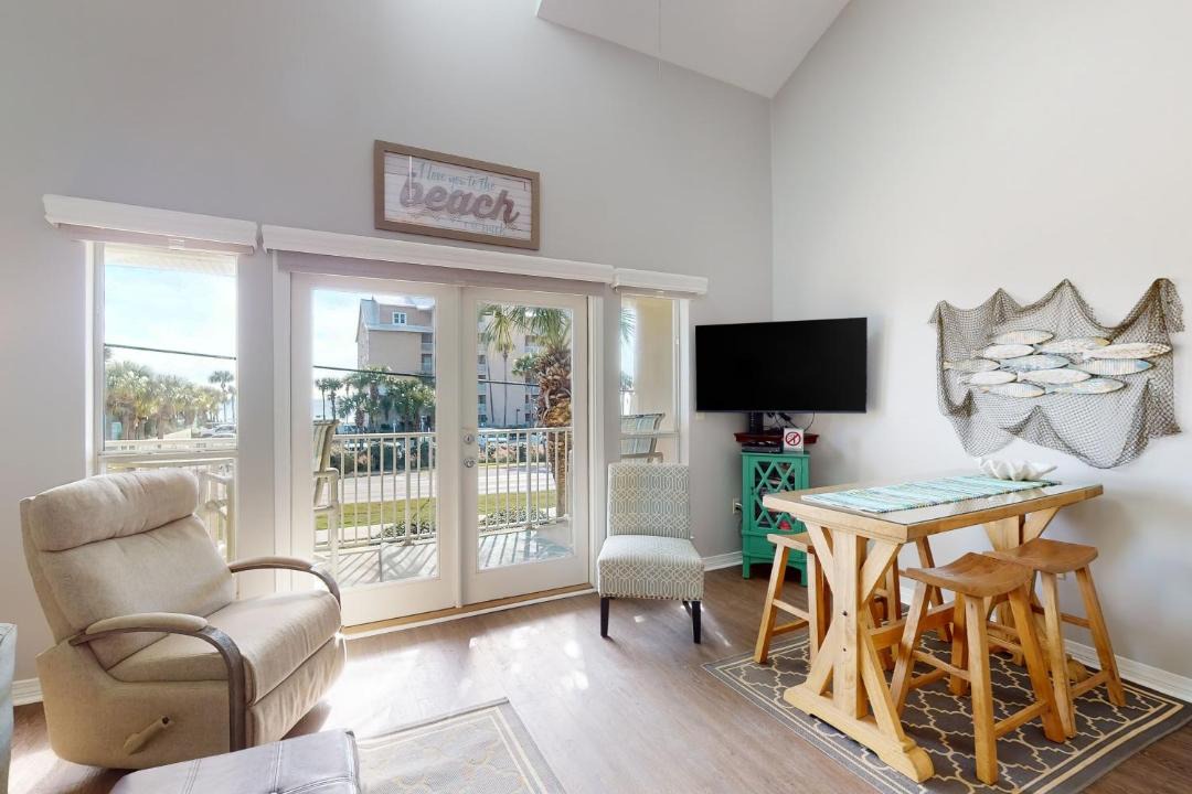 Photo of Livingroom in Crystal Beach