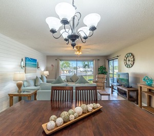 Edgewater Golf Villa 