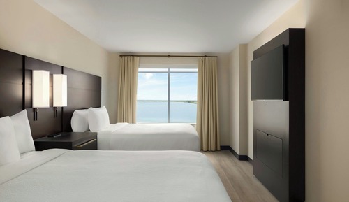 Suite, 1 Bedroom, Balcony, Bay View (Balcony)
