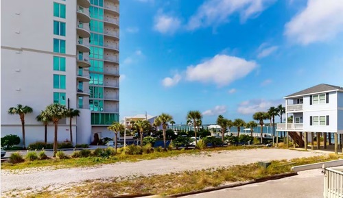 Signature Condo, 1 Bedroom, Bay View, Beachside