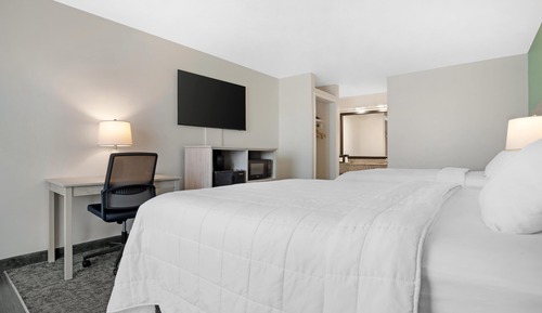 Standard Room, 2 Queen Beds, Non Smoking, Microwave