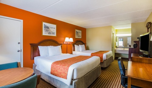 Room, 2 Queen Beds, Mobility Accessible, Non Smoking