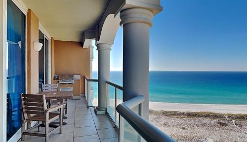Two-Bedroom Apartment with Ocean View