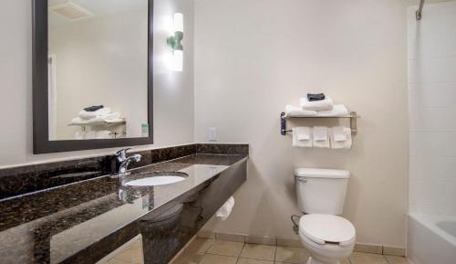 Standard Queen Room with Two Queen Beds and Bath/Shower