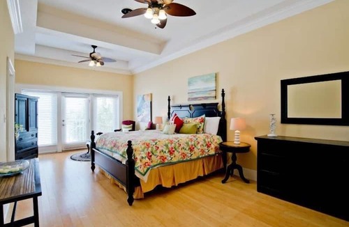 Sunset Pass Villa | Tranquil Retreat: Walk Out to Banana Bay White Sand Beach on the Intracoastal