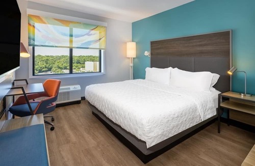 Southeast Pensacola Hotel | Home2 Suites by Hilton Pensacola Airport Medical Center