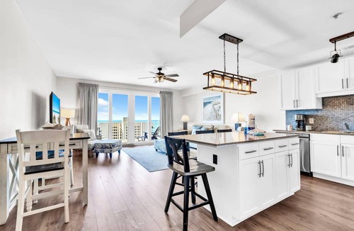 Panama City Beach Condo | Laketown Wharf 1213