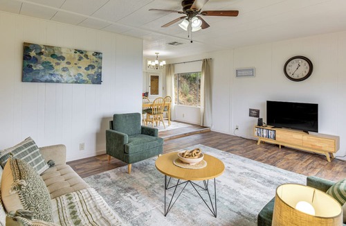 Coulterville Cottage | Mtn-view Coulter Escape w/Rustic Tree Lookout