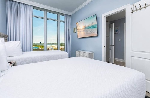 Orange Beach Condo | Phoenix Gulf Towers 805 4 Bedroom Condo by RedAwning