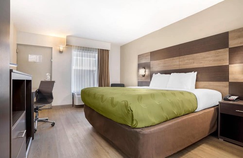 Panama City Hotel | Quality Inn Panama City North