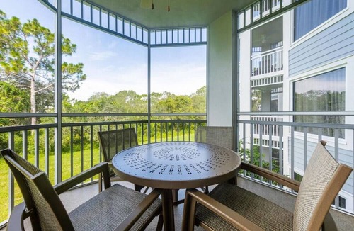 Florida Central Atlantic Coast Hotel | Two-bedroom villa at Marriott’s Cypress Harbour Villas