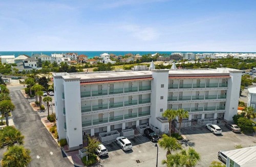 Rosemary Beach Condo | Sunset Views 305-Ocean Views-Sleeps 4