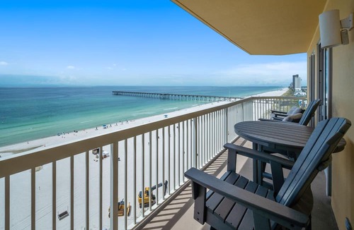 Panama City Beach Condo | The Sunset at Calypso | West-End Corner Beachfront Residence-Steps to Pier Park