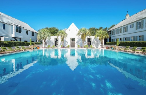 Rosemary Beach Hotel | 302 Rosemary Beach Inn - Includes Beach Chairs & Complimentary Breakfast + Access to 4 Pools