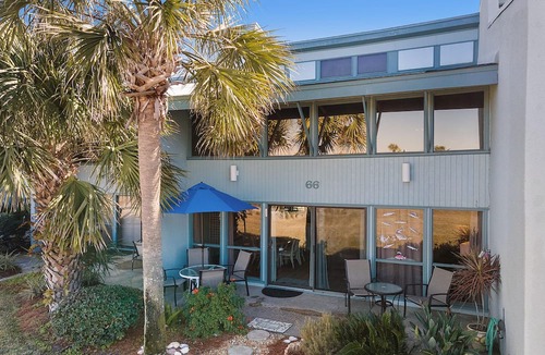 Kiska Beach Condo | Unit 66, Shell Haven, 3 Bedroom Beach Condo