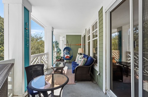 Baytowne Wharf Condo | RARE Condo at Baytowne! Steps to Wharf, Tropical Pool, Hot Tub, Tram to Beach