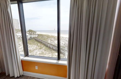 Gulf Lagoon Beach Condo | Dog Friendly, New beds, Master bedroom on Gulf Free Golf and Activities Daily