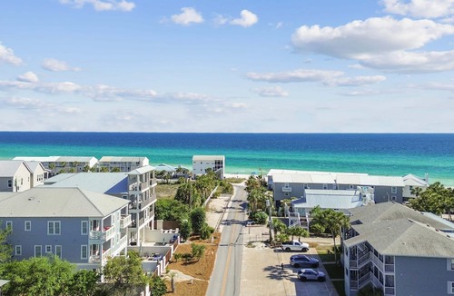 Inlet Beach Condo | "Inlet Sands 204" | 1 min. walk to beach | Community Pool | Bike to Rosemary