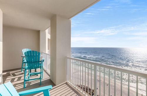 Panama City Beach Condo | GULF FRONT 2br with Phenomenal Reviews in Grand Panama - Dog Friendly!