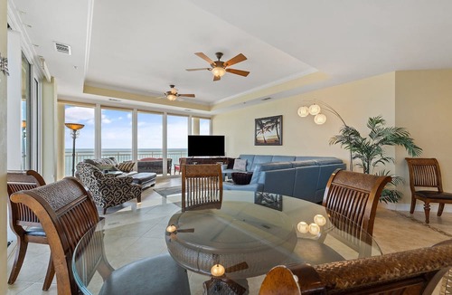 Ono Island Condo | La Playa 901- Beach Front with Stunning Views