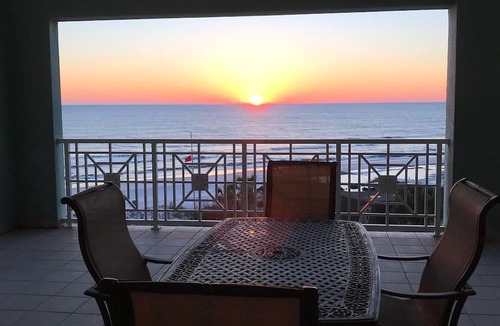 Gulf Lagoon Beach Condo | For Stunning Gulf Views And Evening Sunsets Unit 423