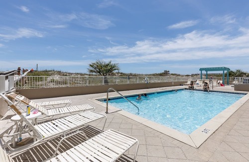 Fort Walton Beach Condo | GD 401: Ocean Eyes - Your Slice of Paradise Awaits!