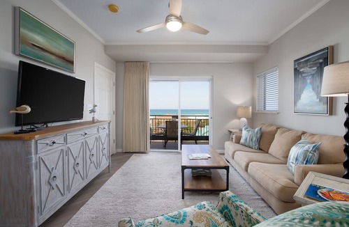 Sandestin Condo | Updated Beachfront Condo - Beach View, Balcony, Pool, Tiki Bar, Hot Tub, Tram