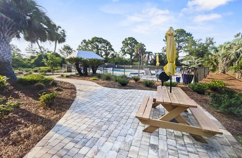 Seagrove Beach Condo | "SummerSalt" | Ocean Views | Heated Community Pool and Hot tub | Dog Friendly