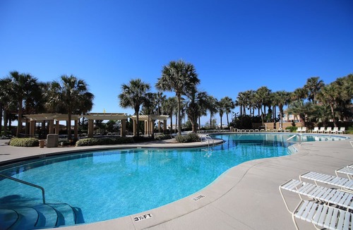 Sandestin Condo | Large 2 bedroom. King, 2 Full beds. Sleeps 6. Golf cart (4p) 4727 Westwinds